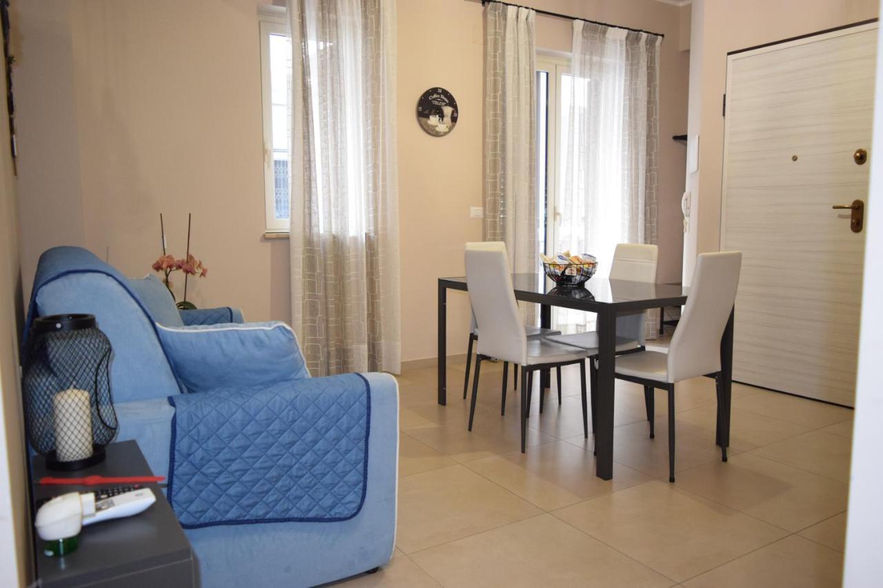 Casa Vacanze Lombardo Санта-Тереза-ді-Рива Екстер'єр фото
